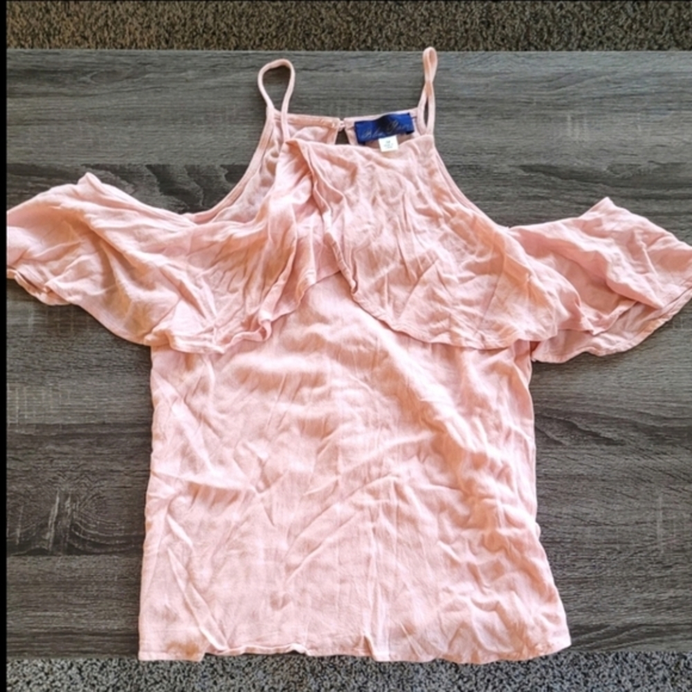 Francesca's Ruffle Pink Top - Picture 6 of 9